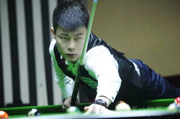 与此同时 与此同时