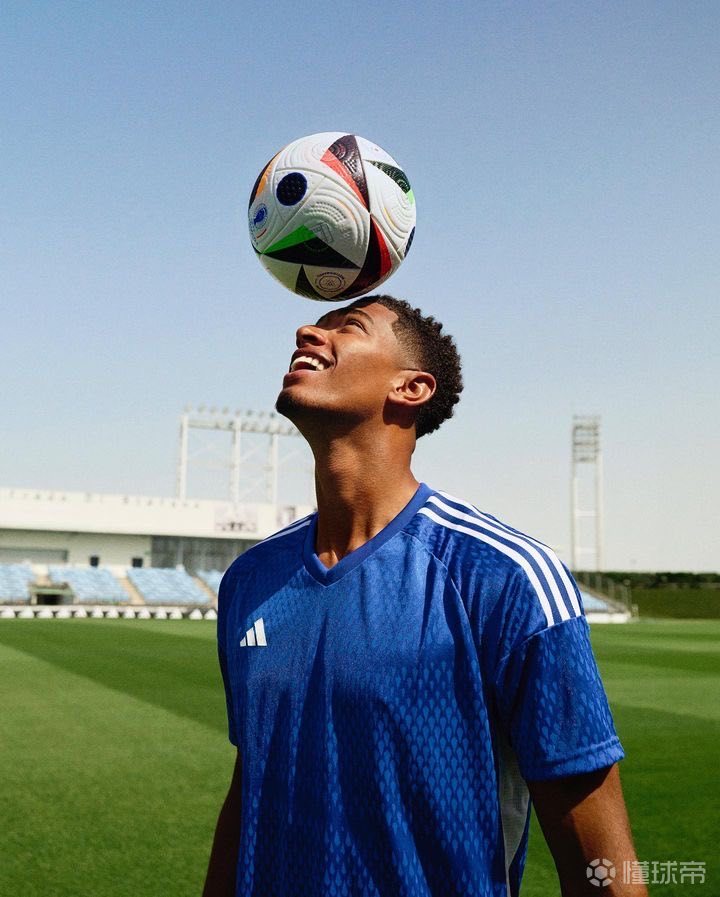 案递了出来 案递了出来