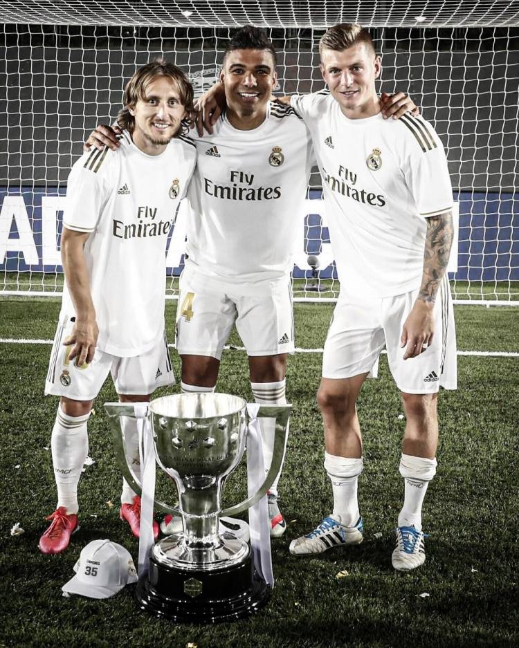 指向本文主 指向本文主