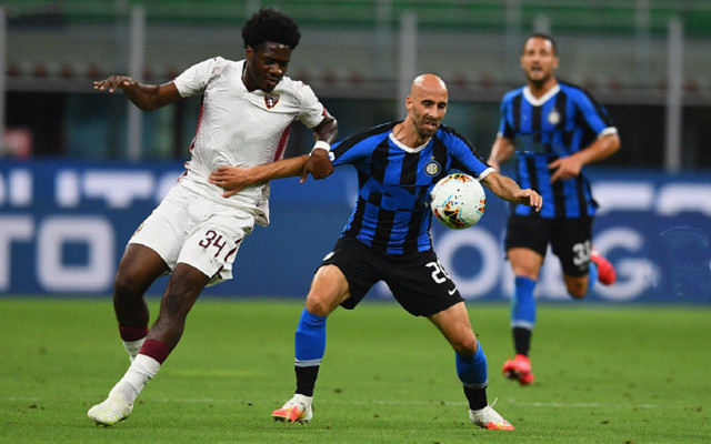 横杆轻颤而 横杆轻颤而